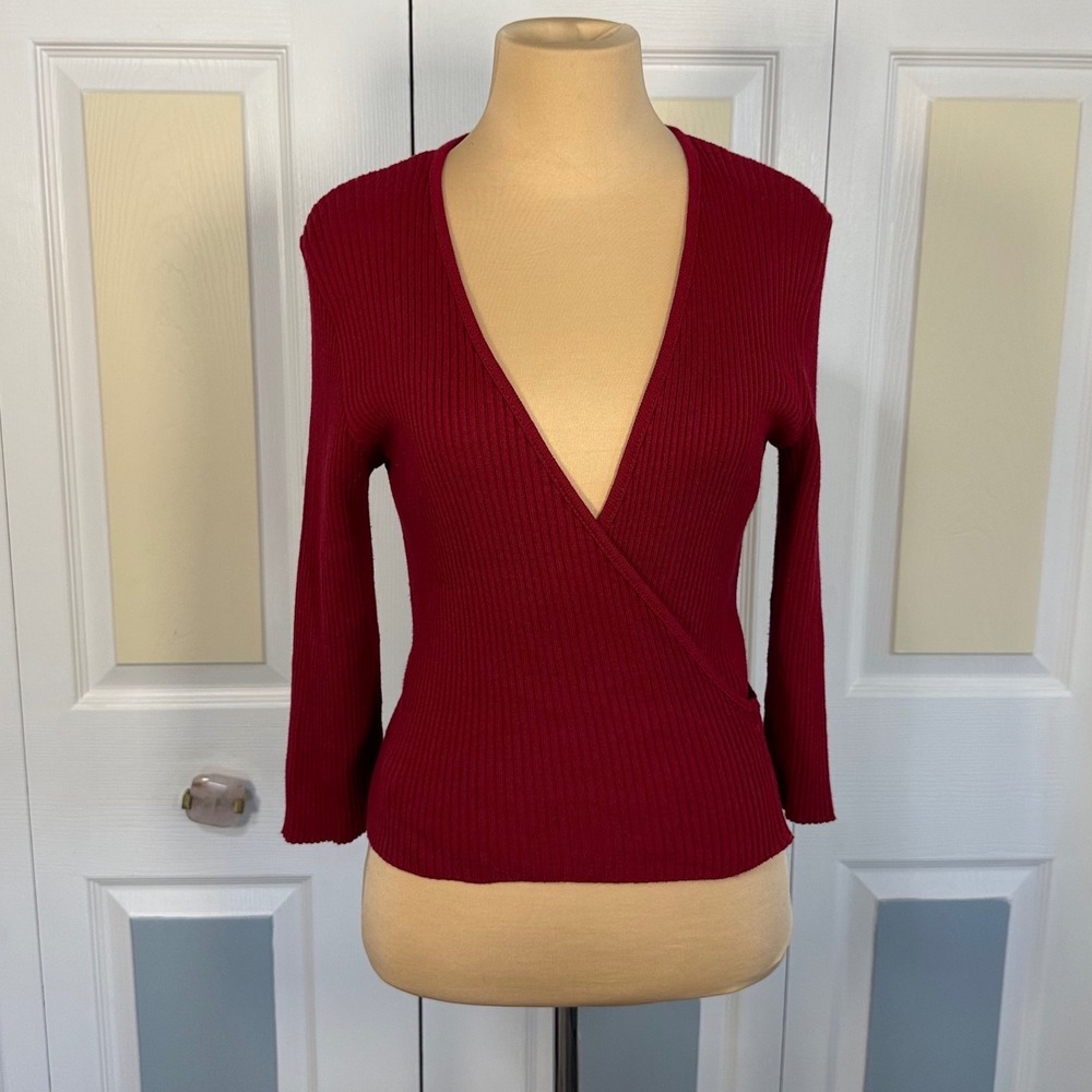 Kookai Cranberry Red Ribbed Wrap Sweater V-Neck Tie Back Made in Italy Size 2